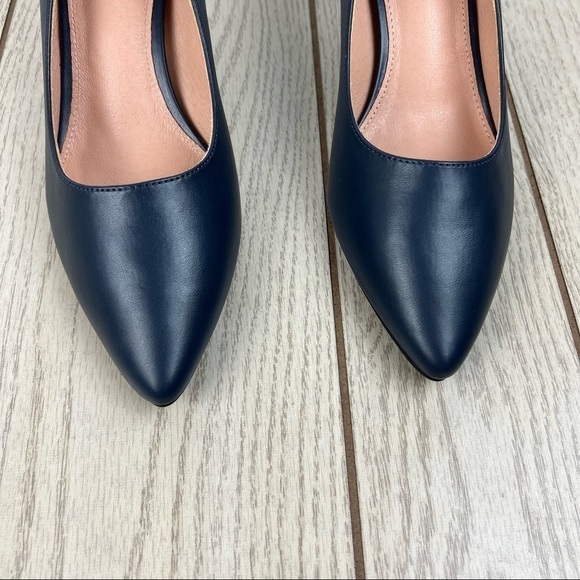 French Connection Kate Classic Pointy Toe Stiletto Pump 10 Navy Faux Leather $98 - Picture 3 of 9